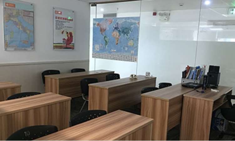 留學(xué)路上的明燈 長(zhǎng)沙啟德留學(xué)教育咨詢?nèi)轿唤馕? />
</a>
<span><a href=